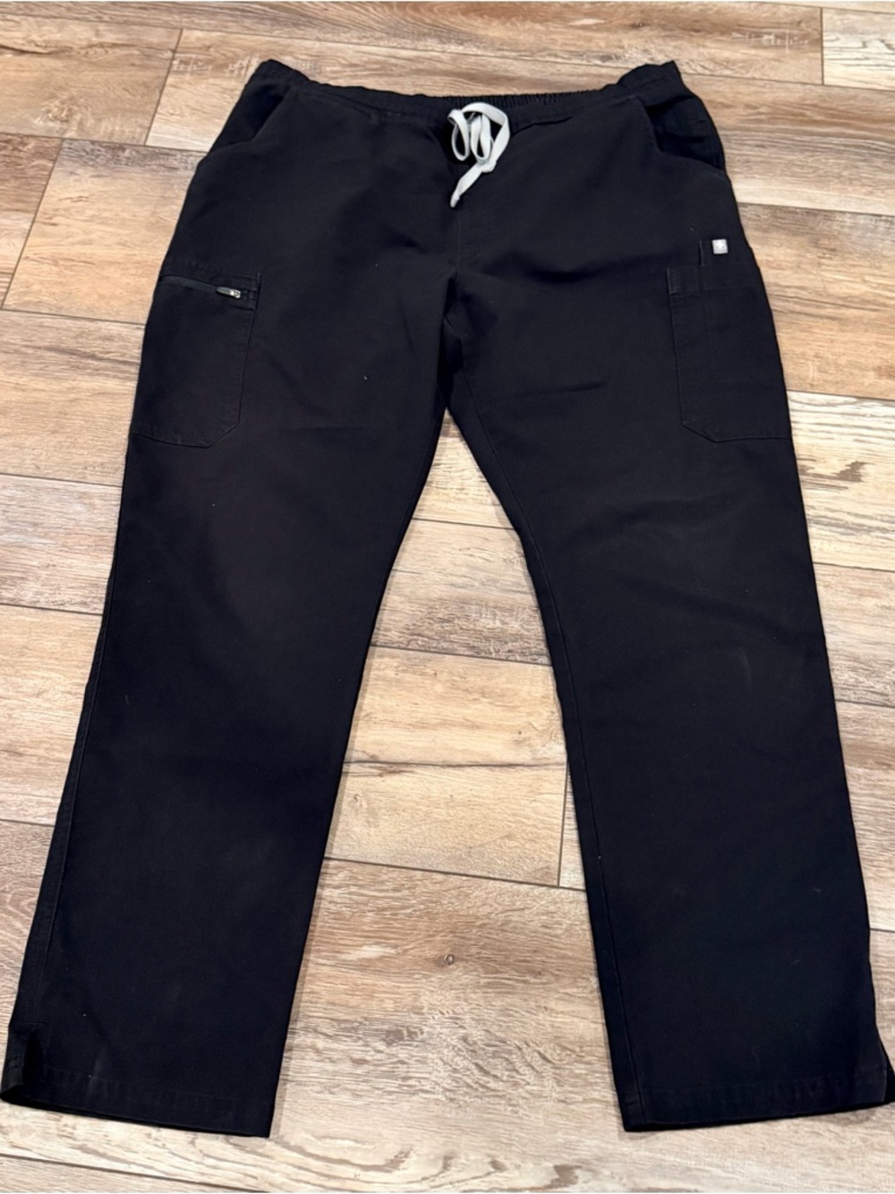 Figs Women's Black scrub pants